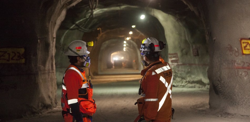 กรณีบริษัทล่าสุดเกี่ยวกับ ชิลี Codelco กับโคมไฟขุดของเรา