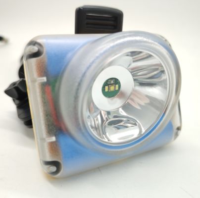 ราคาดี ไฟขุดเหมืองแบบชาร์จไฟได้ กันน้ำ IP68 5200mAh 225LM ออนไลน์